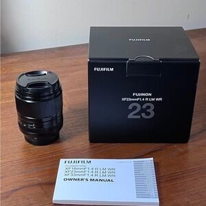 Fujifilm XF23mmF1.4 R LM WR Lens - Sleek Black Finish